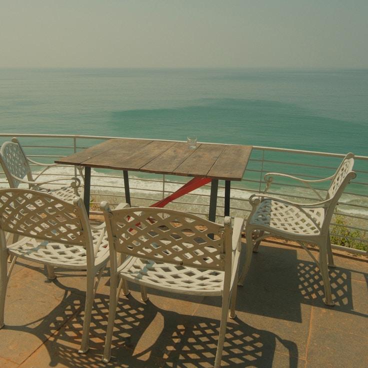 Outdoor terrace seating suitable for families in Lisbon